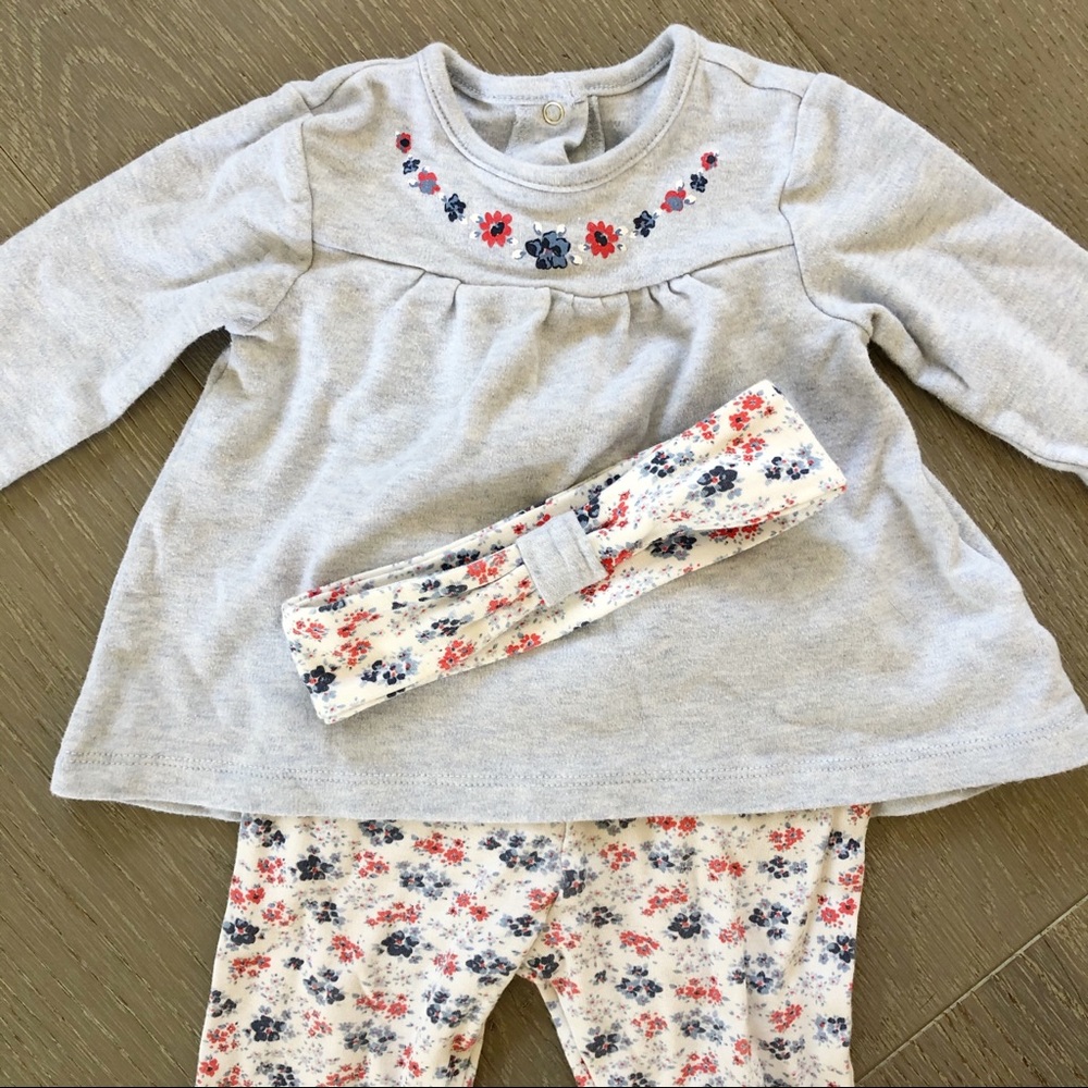 LITTLE ME Size 9 Months Matching LS set with bow